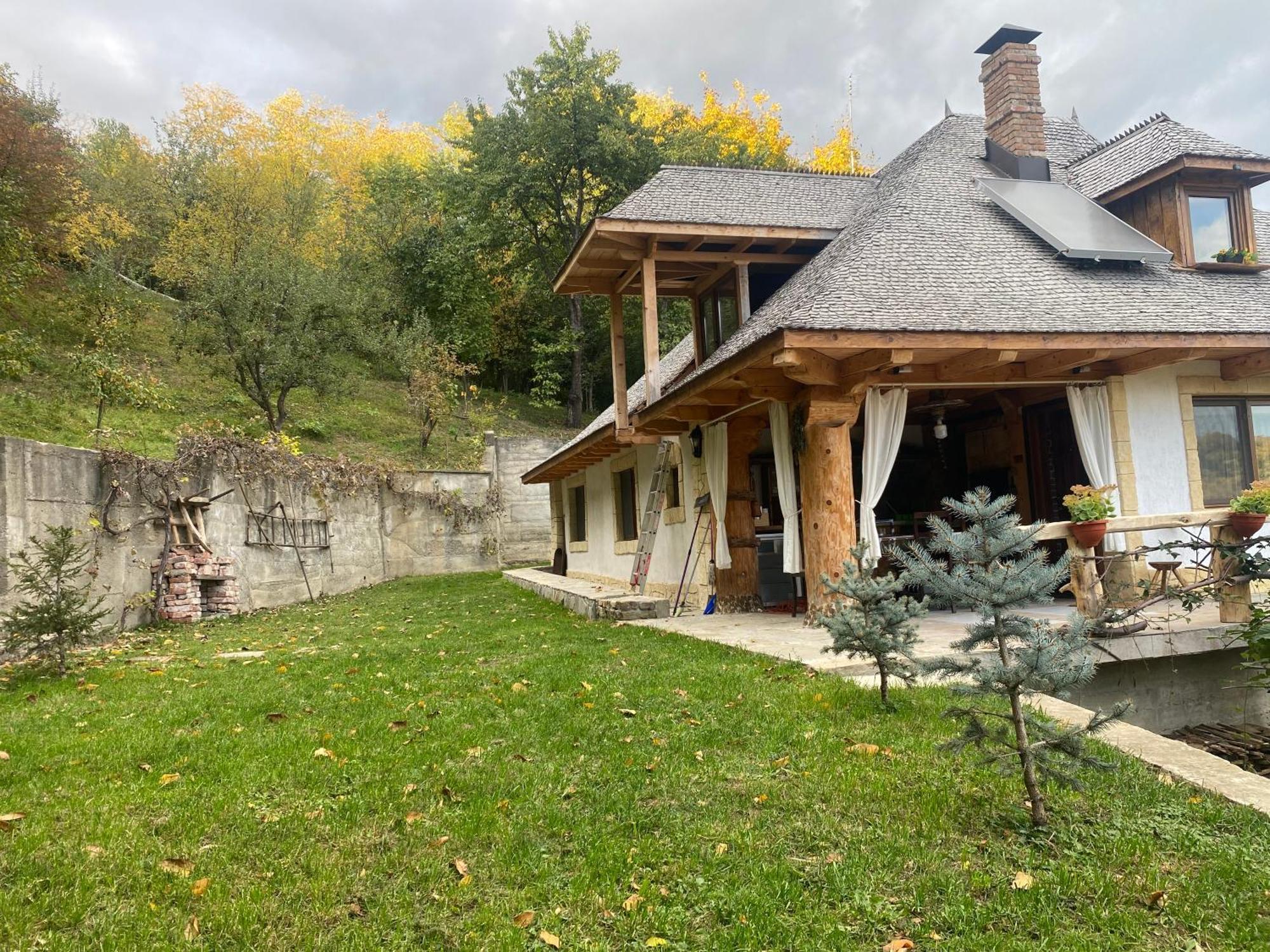 Casa Cu Sindrila Vila Vălenii de Munte Exterior foto