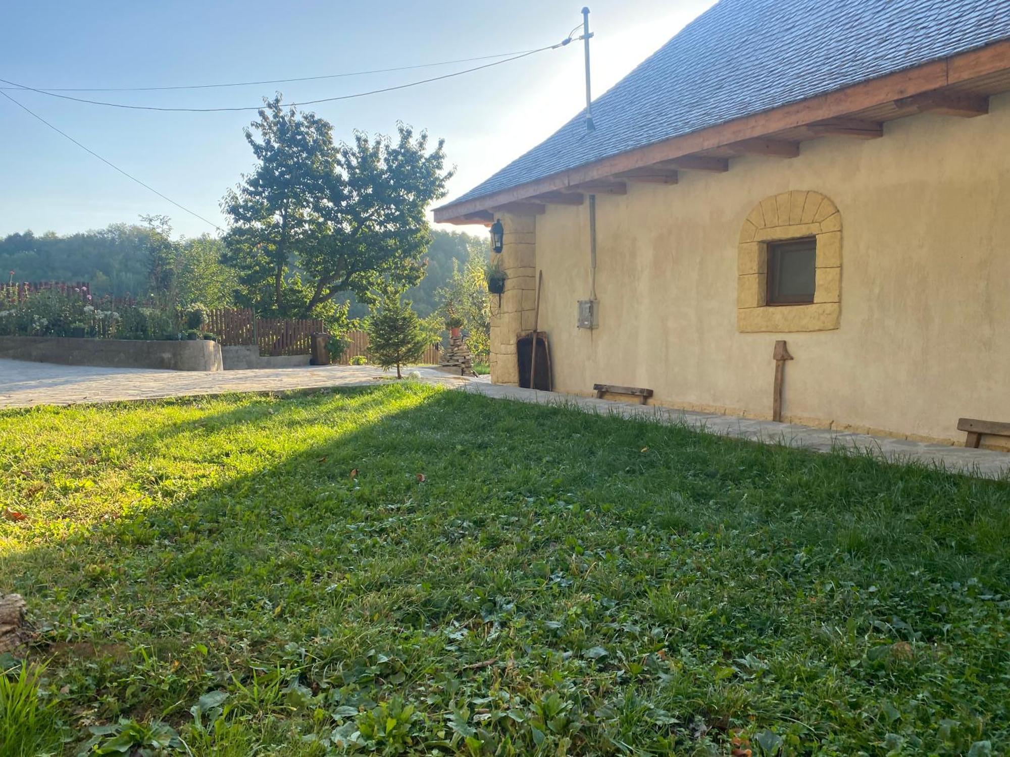 Casa Cu Sindrila Vila Vălenii de Munte Exterior foto
