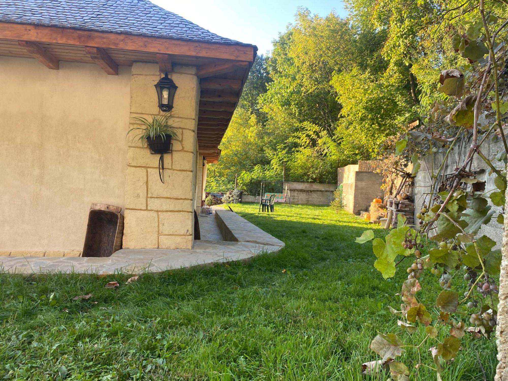 Casa Cu Sindrila Vila Vălenii de Munte Exterior foto