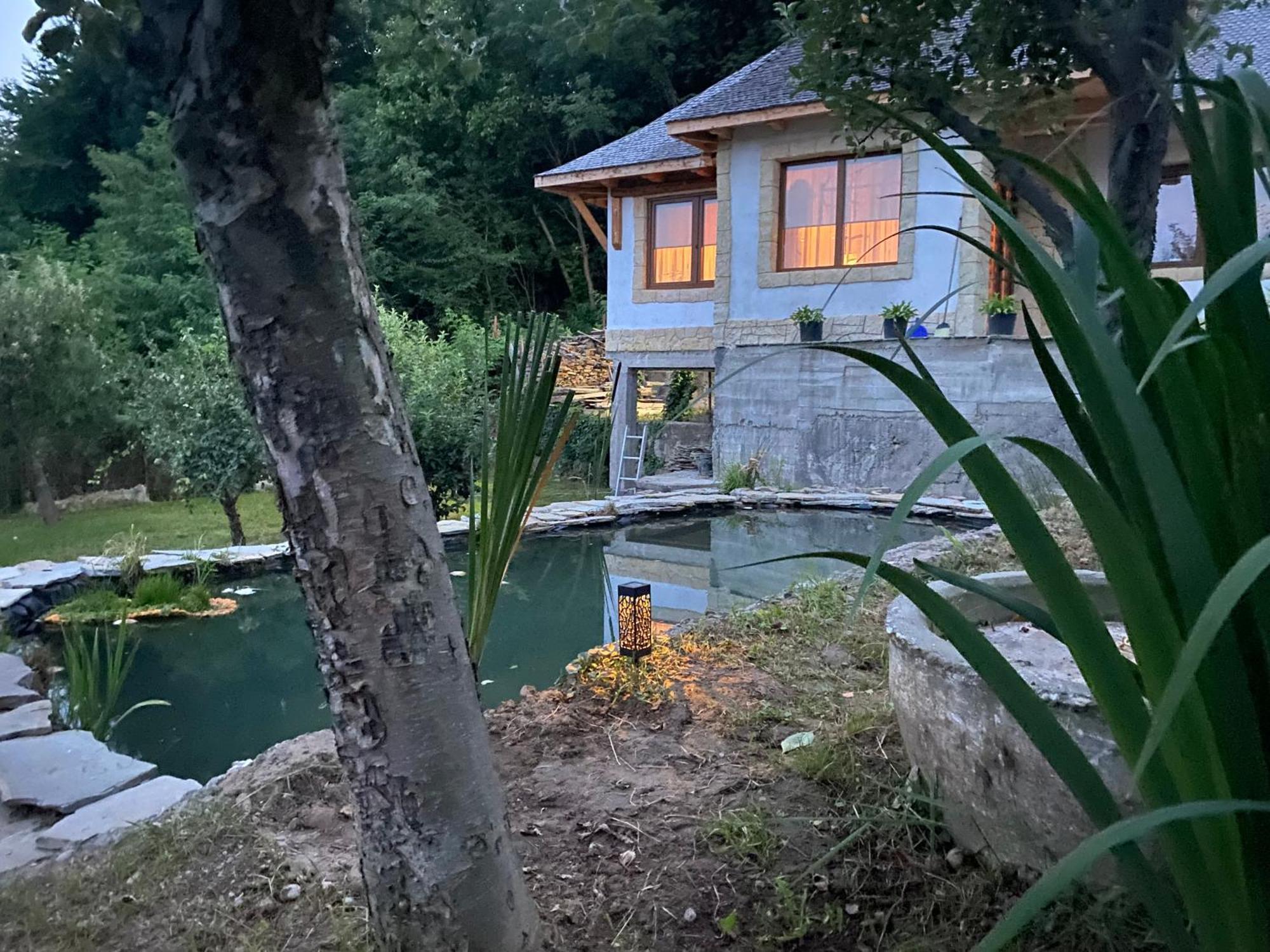 Casa Cu Sindrila Vila Vălenii de Munte Exterior foto